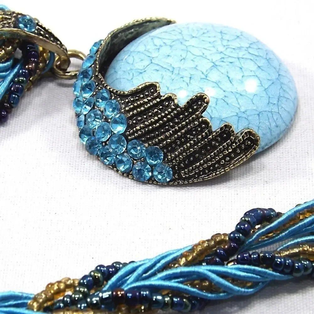 Blue Rhinestone Lucite Pendant Seed Bead Necklace, 19 Inches